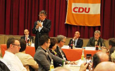 Prof. Dr. Heinz Riesenhuber MdB sprach über "Unsere Gesellschaft im Wandel. Deutschlands Chance: Innovation"