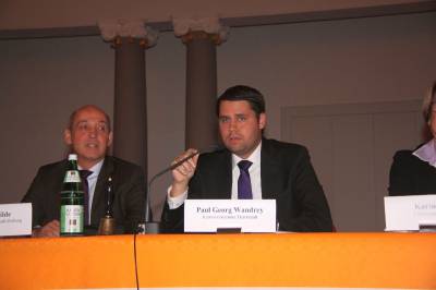 Paul Georg Wandrey, Kreisvorsitzender der CDU Darmstadt, leitete die Wahlkreisdelegiertenversammlung als Versammlungsleiter