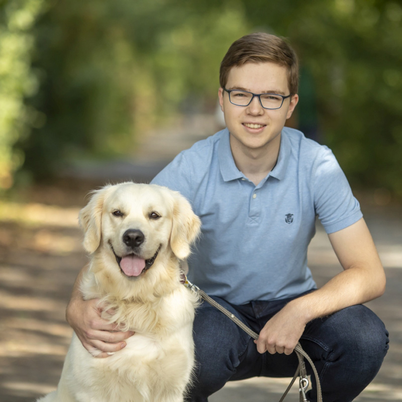  Mark Julian Kirschbaum